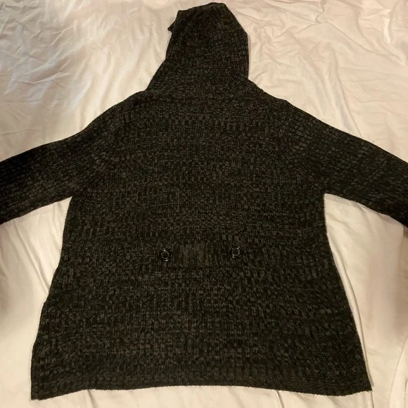 Mottled grey/black peacoat sweater - Picture 5 of 8